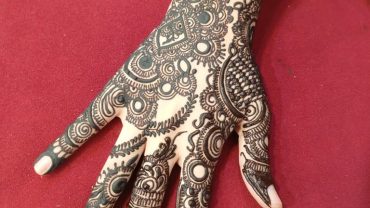 SIGNATURE Hair & MakeUp Studio 3